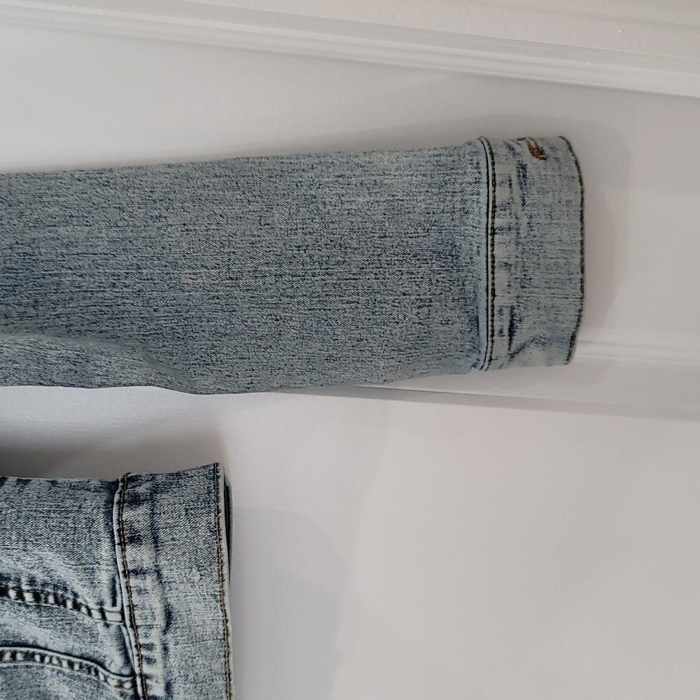 Jean Jacket - Picture 4 of 6